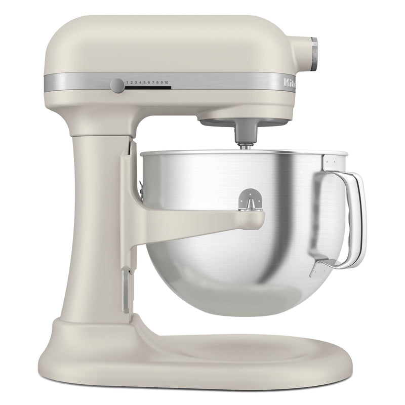 Bowl Lift Stand Mixer, 7.0-Qt U8822